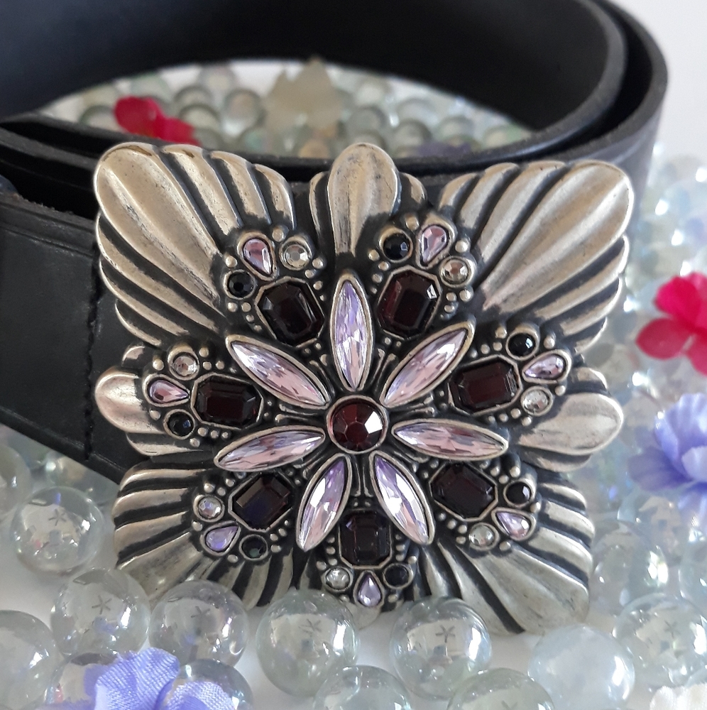 Fossil black leather belt floral silver buckle L